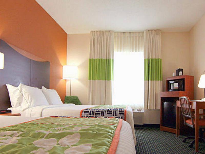 Fairfield Inn & Suites Kansas City Airport Exterior foto
